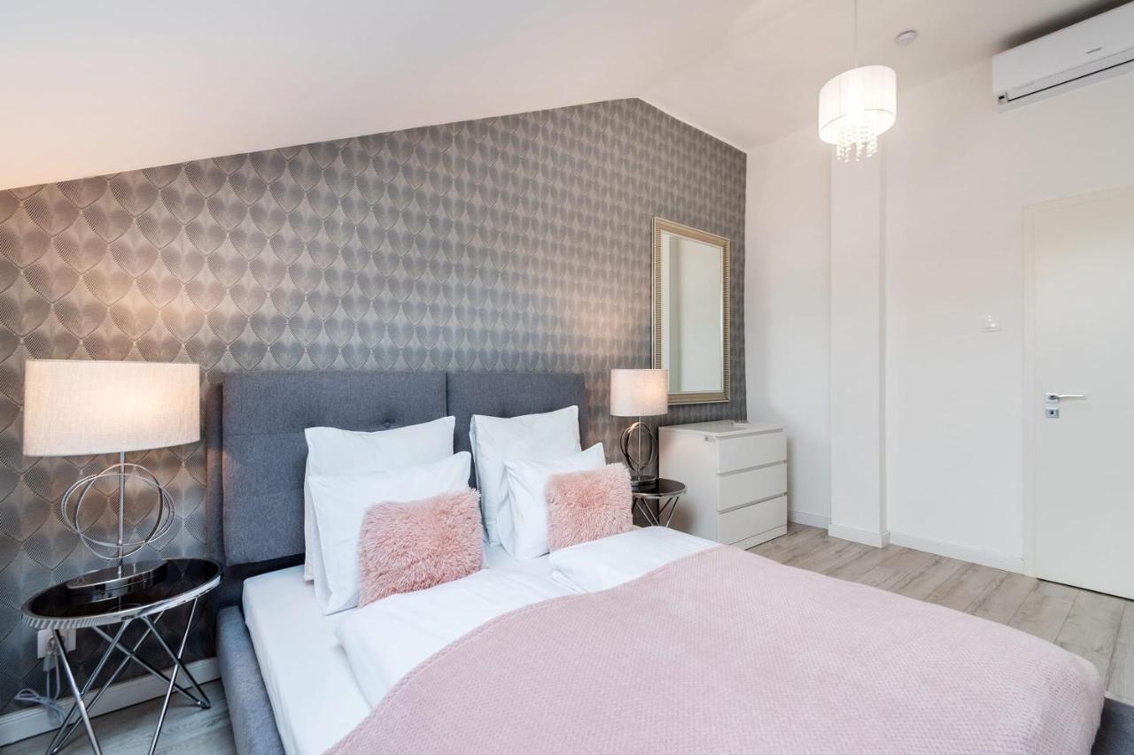 Quiet Very Central & Stylish Apt 부다페스트 외부 사진
